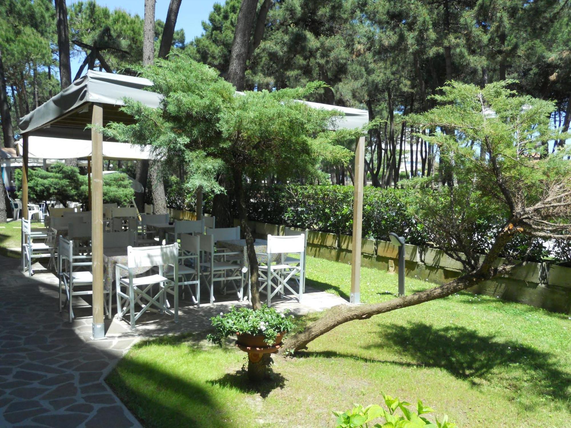 מילאנו מריטימה Hotel Sahara מראה חיצוני תמונה